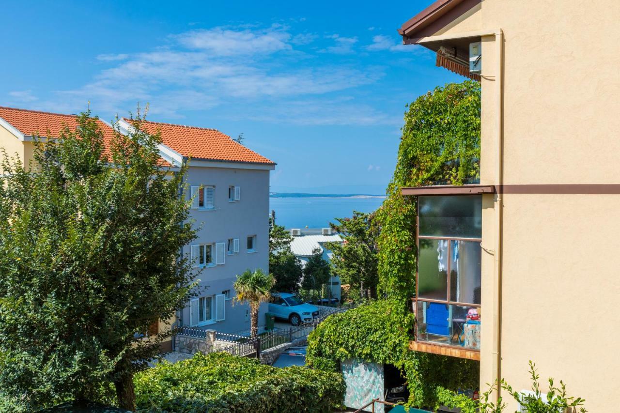 Apartman Laura Selce Esterno foto